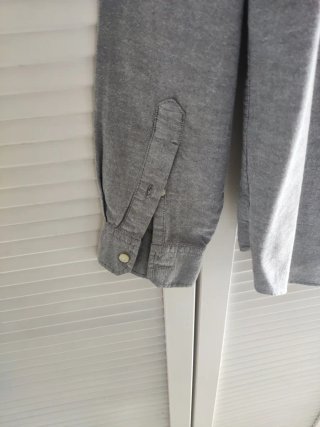 Camisa American Eagle Gris Talla M