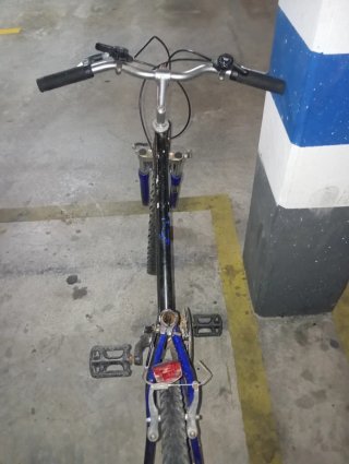 Bicicleta 24 para reparar o piezas
