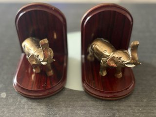 Supporti per libri vintage in ottone massiccio con elefanti