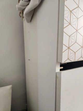 Cajonera Malm Ikea Blanca y Dorada
