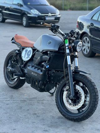 BMW K100 Cafe Racer Modificada
