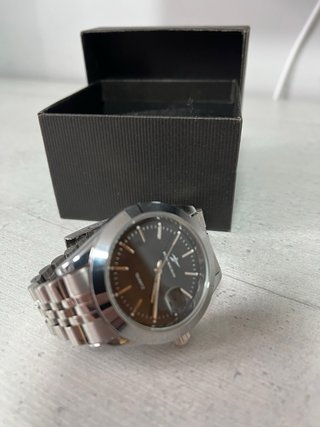 Reloj Ricecgo Plateado y Negro