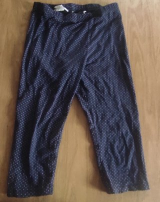 Leggings pirata de niña con lunares