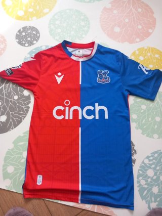 Camiseta Macron Crystal Palace Talla L de niño