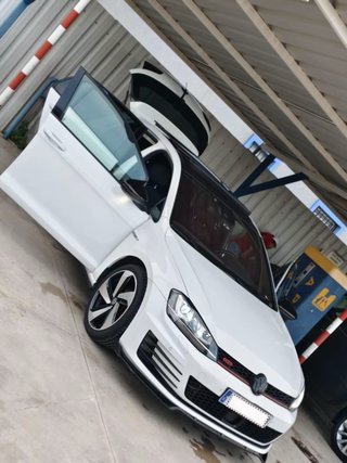 Volkswagen Golf 2016