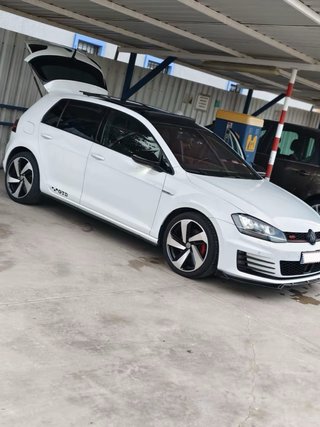 Volkswagen Golf 2016