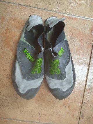 Pies de gato Simond Rock Climbing