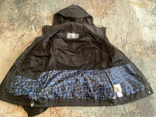 Chaqueta Quechua Negra
