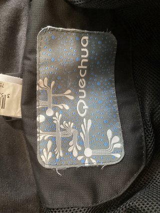 Chaqueta Quechua Negra
