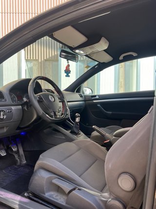 Volkswagen Golf 1.9tdi