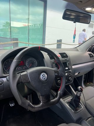 Volkswagen Golf 1.9tdi