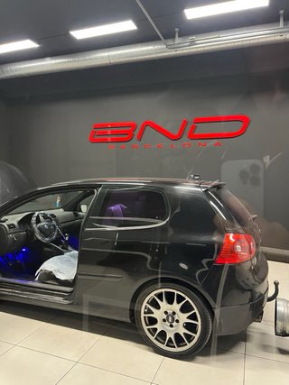 Volkswagen Golf 1.9tdi