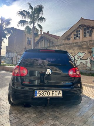Volkswagen Golf 1.9tdi