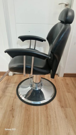 Sillón de barbero hidráulico negro
