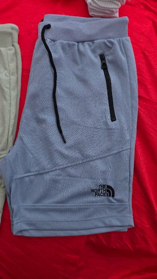Lote 2 Pantalones The North Face Beige y Azul