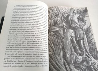 Fuego y Sangre de George RR Martin