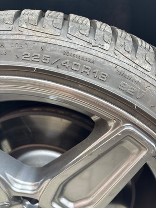 4 Llantas VW Golf VI + 4 Goodyear 225/40R18 92V