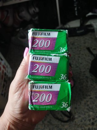 3 carretes Fujifilm 200 36 exposiciones