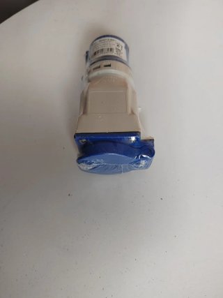 Adaptador Industrial Clavija-Base Schuko