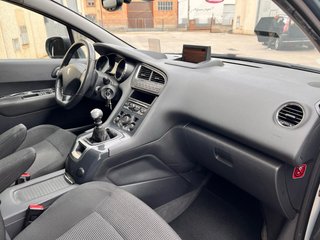 Peugeot 5008 2009