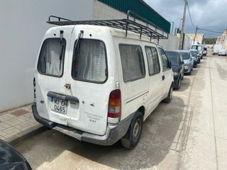 Nissan Vanette 2000