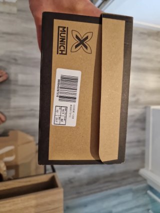 Zapatillas Munich Blancas y Rojas