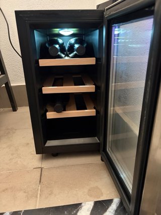 Vinoteca CREATE