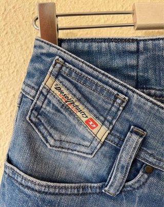 Vaqueros Diesel Azules