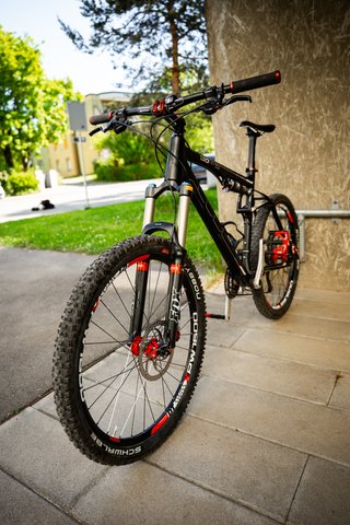 Bicicleta Cube AMS 130 HPA Fully