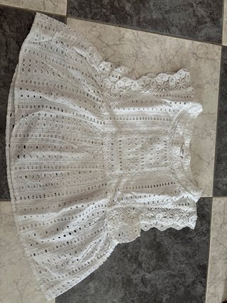 Blusas sin mangas Zara, Stradivarius y Mango