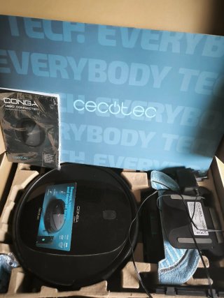 Robot Cecotec Conga 1990