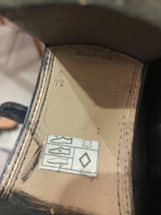 Zapatos de piel negros