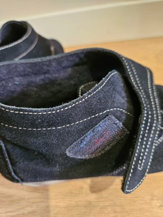Botines negros cómodos con velcro Talla 40