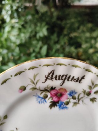 Piatto da dolce Royal Albert August