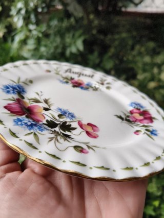 Piatto da dolce Royal Albert August