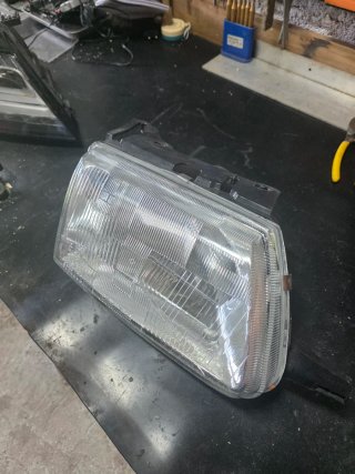 Faro Delantero Derecho saxo f1