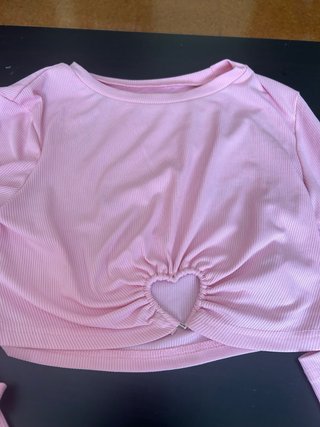 Top rosa con corazón talla M
