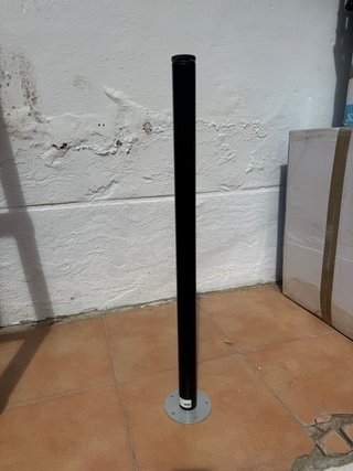 Pata extensible IKEA negra y gris