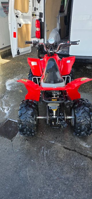 Quad Rojo Todoterreno 200