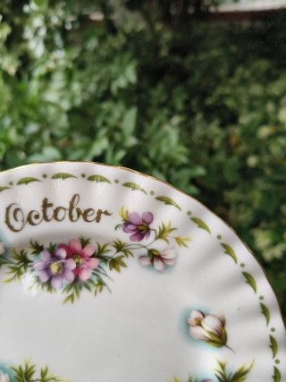 Piatto da dolce Royal Albert October