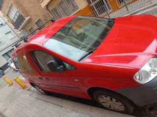 Volkswagen Caddy 2009