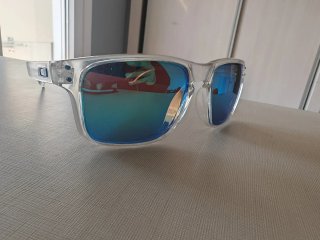 Gafas Oakley Azules Patilla Blanca Holbrook
