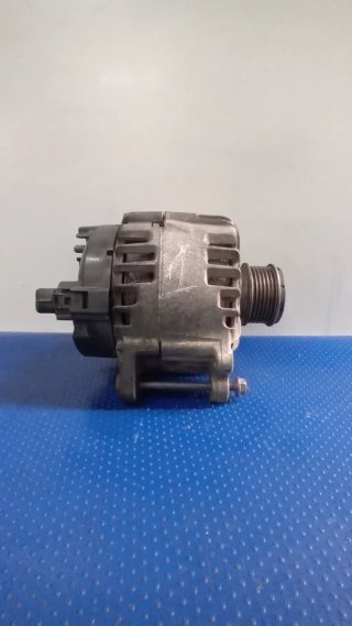 Alternador VW 03L 903 023 F