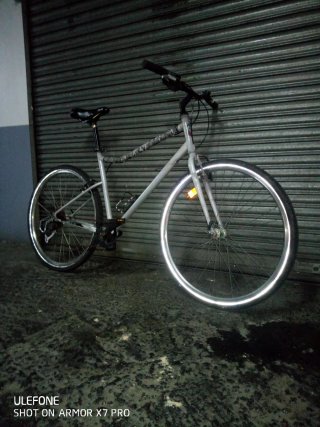 Bicicleta Btwin Híbrida Ciudad Talla L