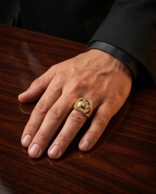Anillo Sello Caballo Dorado Talla 22