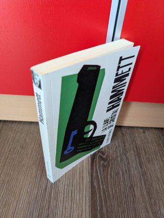 Caja cofre literario de literatura estadounidense.
