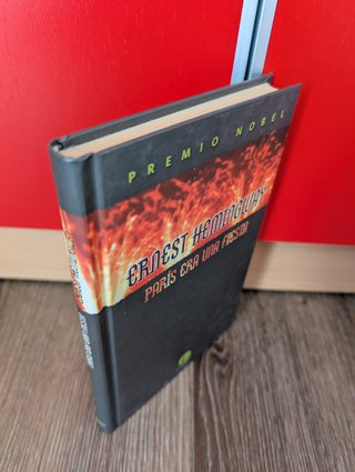 Caja cofre literario de literatura estadounidense.