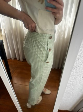 Pantalones cuadros vichy verde y blanco de Zara