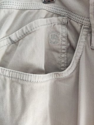 Pantalón Massimo Dutti Beige Talla 42