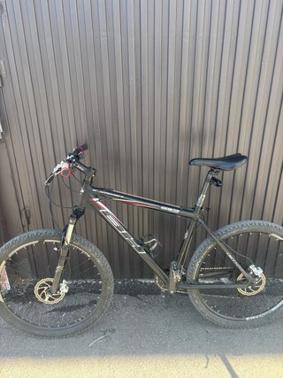 Bicicleta de Montaña BH Negra